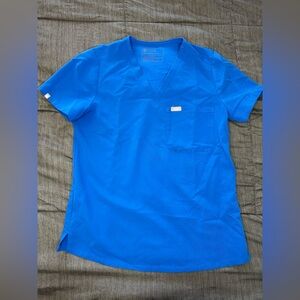 Figs women’s one pocket scrub top royal blue